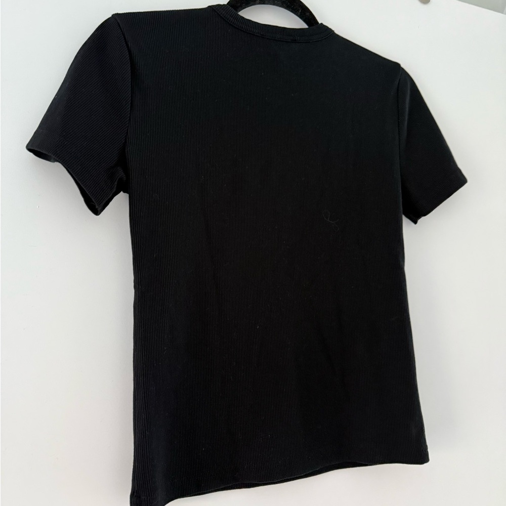 Zara Ribbed Tee - Picture 2 of 2